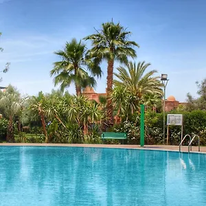 Duplex Atlas Golf Pοοl νieω Seriniτყ & Cαlm Appartement